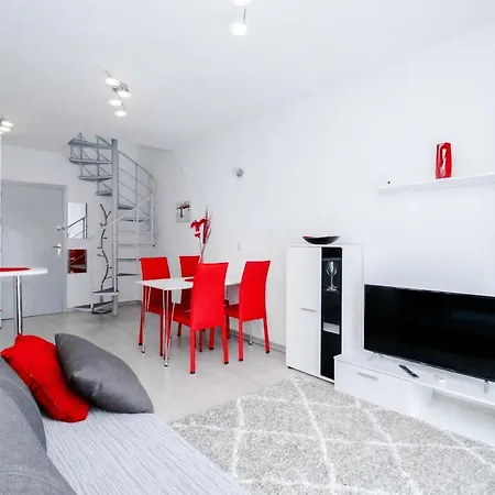 Espanatour Madonna Apartment *